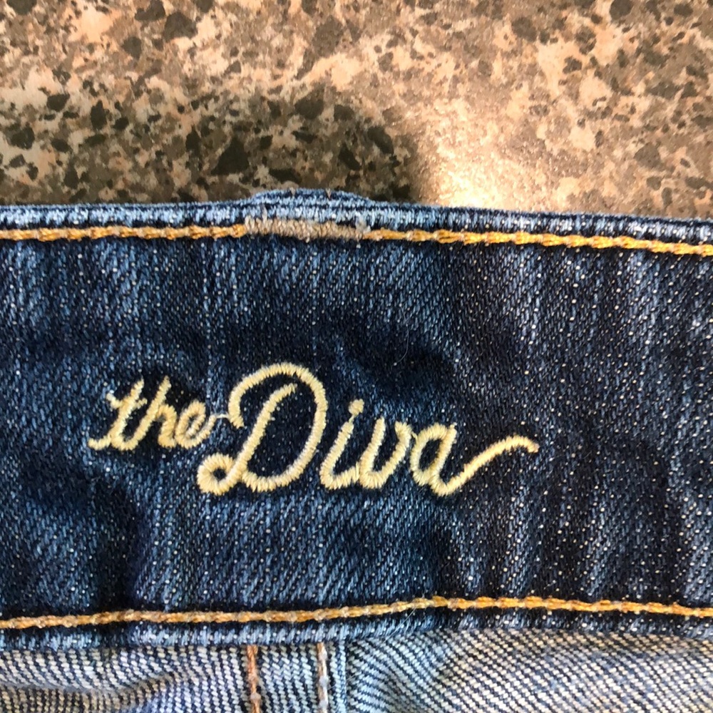 Old Navy Bermuda Blue Jeans Shorts Size 16 - Picture 3 of 5